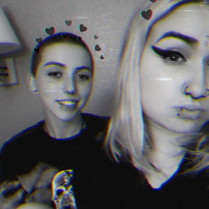 Meet your Posher, Posh